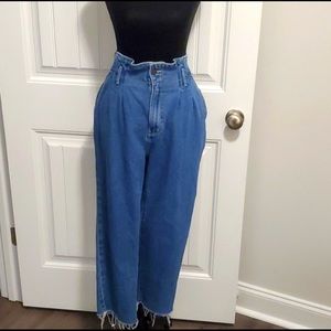 Abercrombie and Fitch Ultra High Rise Wm Sz 32/14R